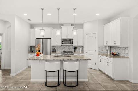 7772 Paragrass Avenue, Melbourne FL - photo 10 of 57