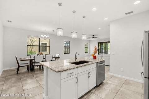 7772 Paragrass Avenue, Melbourne FL - photo 12 of 57