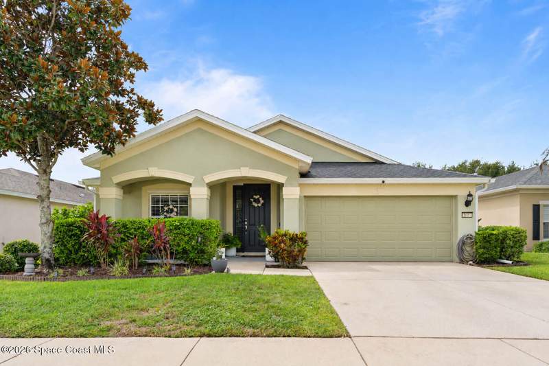 4 bedroom Single Family Residence at 1615 Dittmer Circle, Waterstone Plat 1 Pud, Palm Bay — photo 2