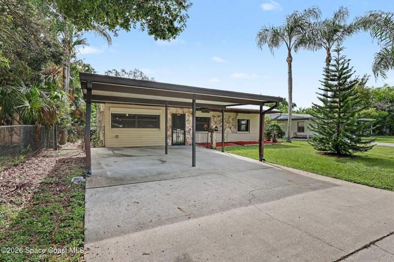 3 bedroom Single Family Residence at 1601 Norman Drive, Magnolia Park Replat, Melbourne — photo 3
