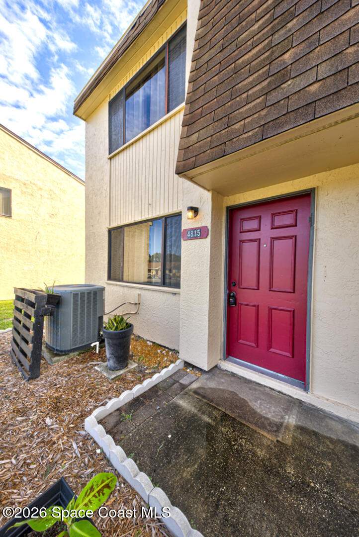 3 bedroom Townhouse at 4815 Sisson Road, Pinetree Gardens, Titusville — photo 2