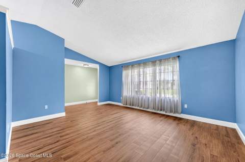 812 NW Banks Street, Palm Bay FL - photo 11 of 44