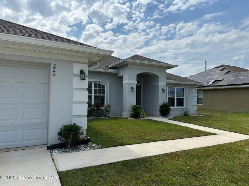 4 bedroom Single Family Residence at 220 Nardo Avenue, Sloneridge, Palm Bay — photo 3