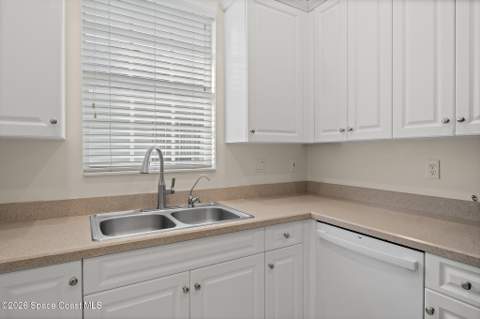 4381 Timothy Drive, Merritt Island FL - photo 13 of 49