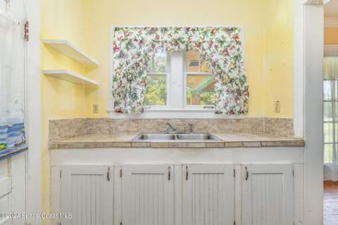 1632 Water Drive, Palm Bay FL - photo 23 of 31
