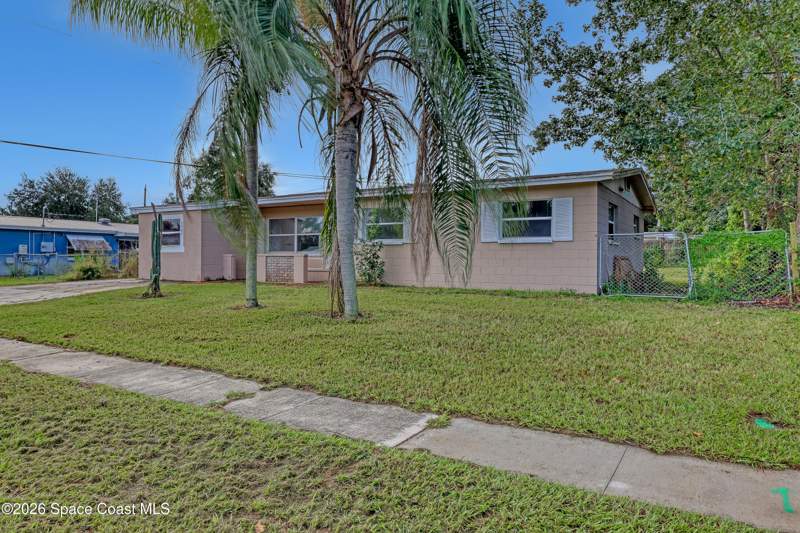 4 bedroom Single Family Residence at 2005 Cooper Drive, College Manor Unit 3, Cocoa — photo 3
