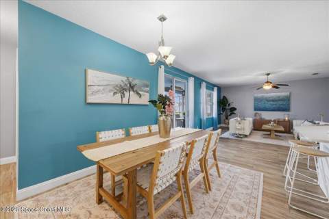 4185 Fenrose Circle, Melbourne FL - photo 14 of 32