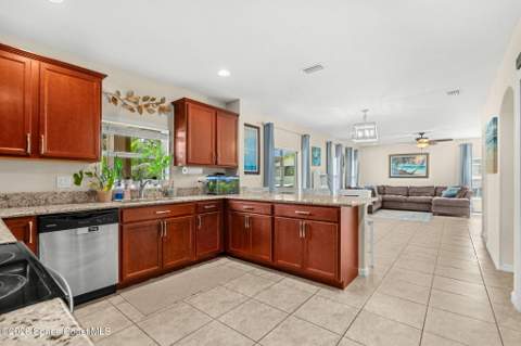 547 Stonebriar Drive, Palm Bay FL - photo 21 of 86
