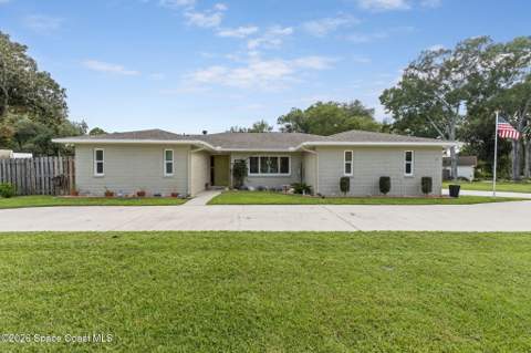 2415 E Friday Circle, Cocoa FL - photo 6 of 35