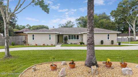 2415 E Friday Circle, Cocoa FL - photo 7 of 35