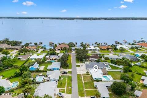 2060 Bonita Avenue, Melbourne Beach FL - photo 20 of 65