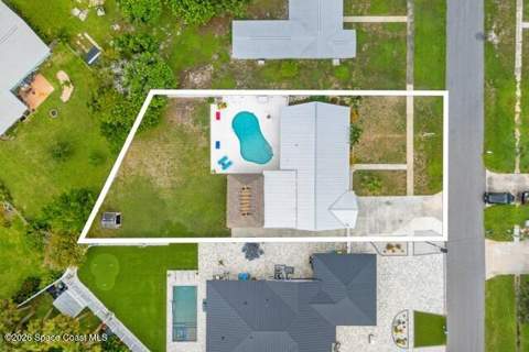 2060 Bonita Avenue, Melbourne Beach FL - photo 15 of 65