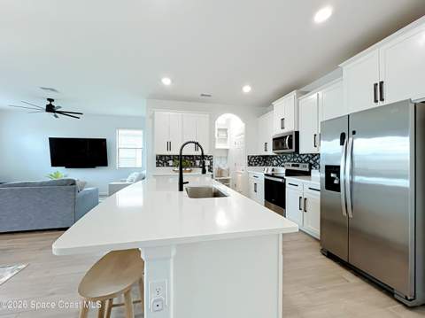 4646 Broomsedge Circle, West Melbourne FL - photo 14 of 74