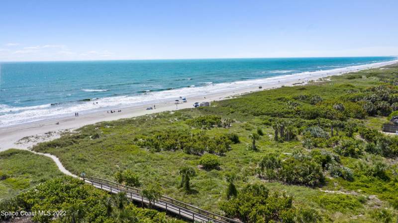 3 bedroom Condominium at 3400 Ocean Beach Boulevard #614, Emerald Seas, Cocoa Beach — photo 3