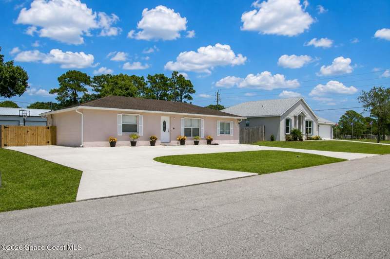 3 bedroom Single Family Residence at 1691 Burgandy Street, Port Malabar Unit 16, Palm Bay — photo 3