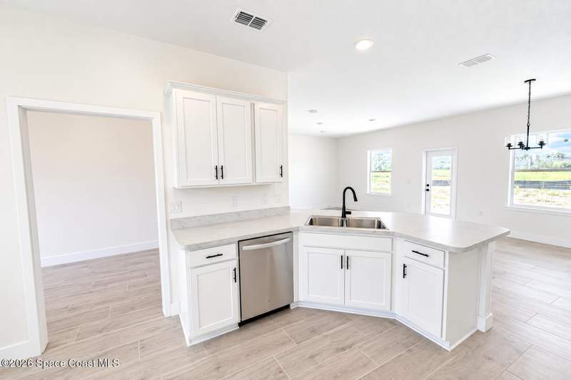 5 bedroom Single Family Residence at 1256 Kylar Drive, St Johns Preserve, Palm Bay — photo 2