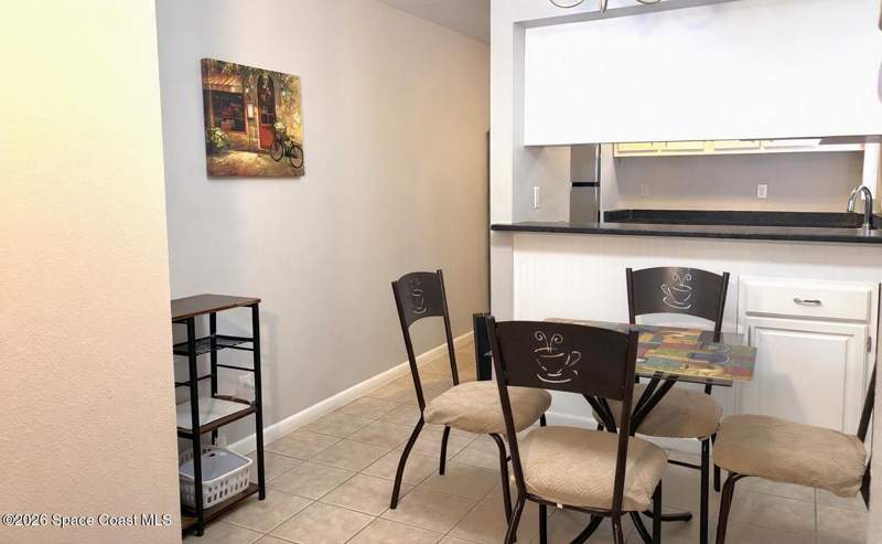 2 bedroom Condominium at 1225 N Wickham Road #415, Eagles Nest Condo, Melbourne — photo 5
