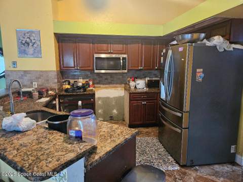 503 Skinner Terrace, Palm Bay FL - photo 8 of 36