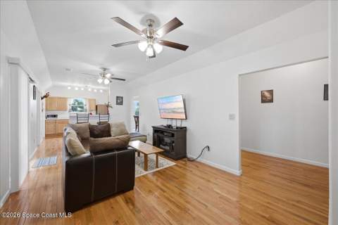 435 Lemon Grove Avenue, Melbourne FL - photo 11 of 37