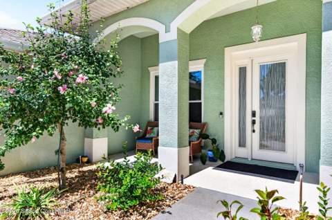 3028 Pineda Crossing Drive, Melbourne FL - photo 8 of 47
