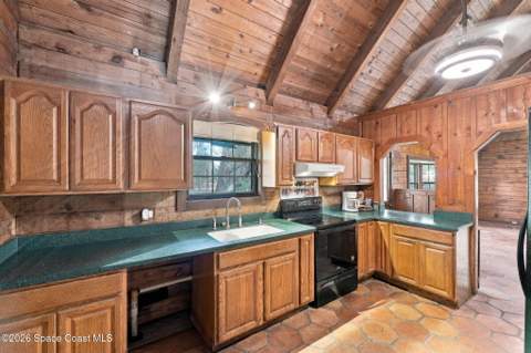 4295 Lakeridge Drive, Melbourne FL - photo 16 of 67