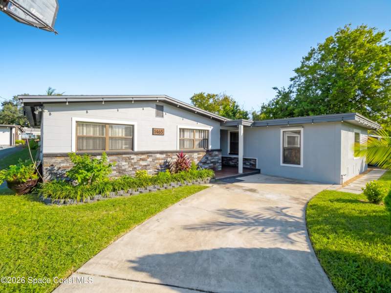 4 bedroom Single Family Residence at 1485 Holly Avenue, Harbor Estates Sec 1, Merritt Island — photo 3