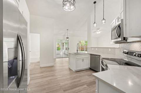 1561 Lucky Street, Palm Bay FL - photo 10 of 32