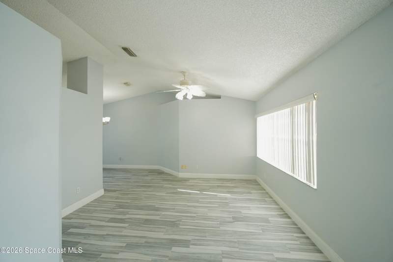 3 bedroom Single Family Residence at 979 SE Raleigh Road, Port Malabar Unit 16, Palm Bay — photo 2