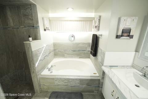 979 SE Raleigh Road, Palm Bay FL - photo 10 of 19