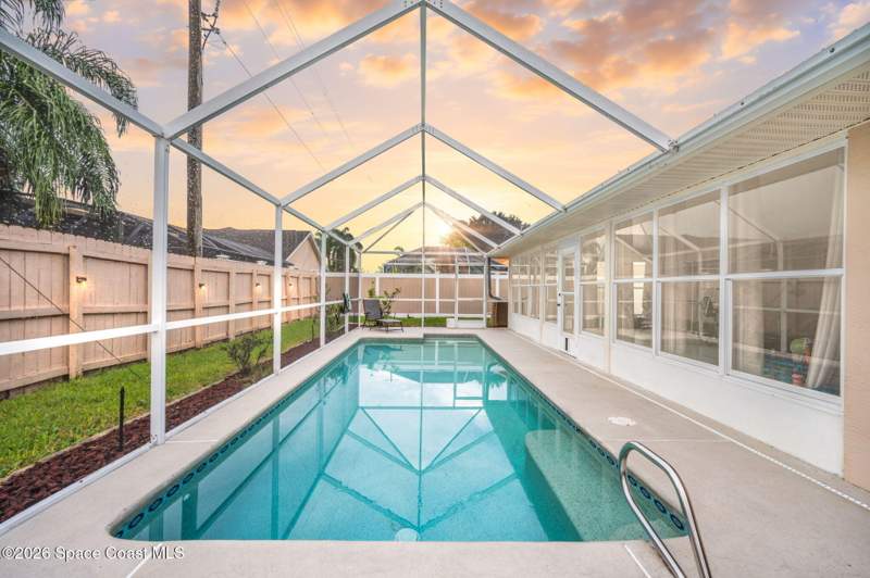 4 bedroom Single Family Residence at 2091 Sykes Creek Drive, Villa De Palmas Sykes Cove Sec 02 A Replatof Lots, Merritt Island — photo 2
