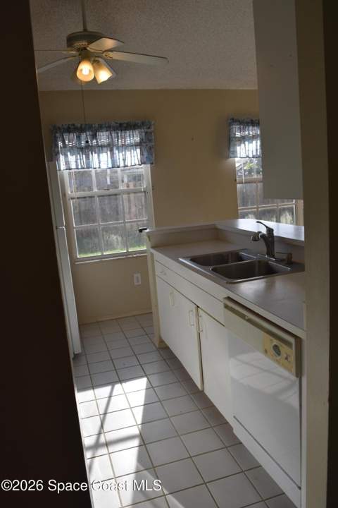 1580 SE Dorsett Lane, Palm Bay FL - photo 8 of 24