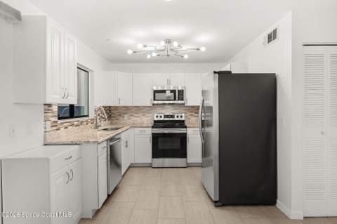 7808 Shadowood Drive #802, West Melbourne FL - photo 6 of 34