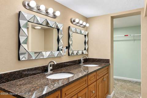 6890 Ward Parkway, Melbourne Village FL - photo 17 of 45