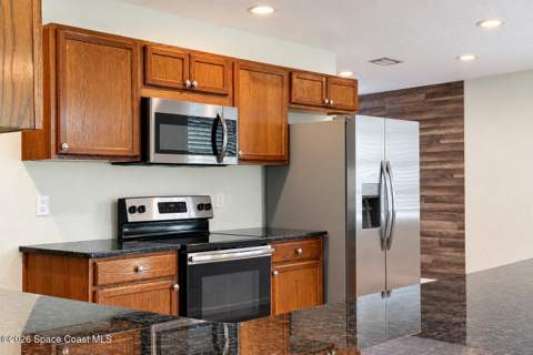 6890 Ward Parkway, Melbourne Village FL - photo 8 of 45
