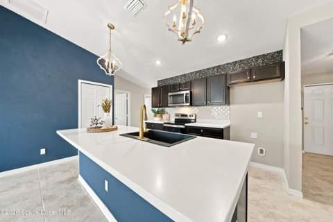 206 Wendover Road, Palm Bay FL - photo 7 of 34