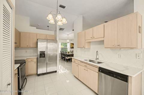 353 NW Rheine Road, Palm Bay FL - photo 13 of 35