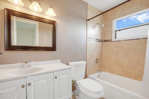 942 Chace Lane, Palm Bay FL - photo 15 of 32
