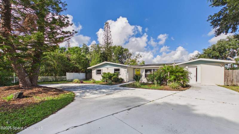 4 bedroom Single Family Residence at 24 Hardee Circle, Riverview Acres Subd, Rockledge — photo 5