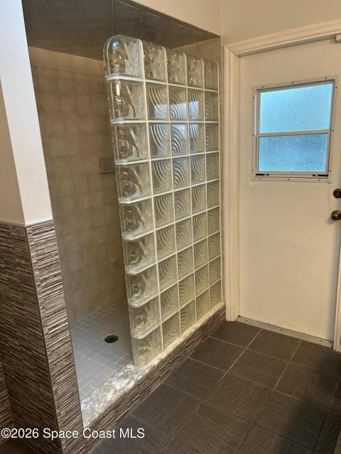 2404 Scenic Drive, Melbourne FL - photo 12 of 33