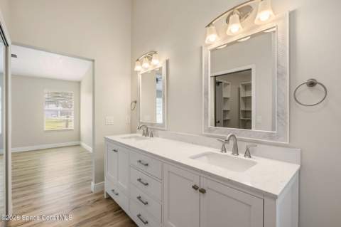 370 Carol Drive, Palm Bay FL - photo 18 of 32