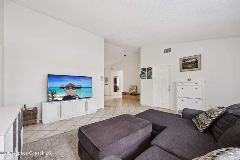 3 bedroom Single Family Residence at 5555 Datura Street, Port St John Unit 7, Cocoa — photo 4