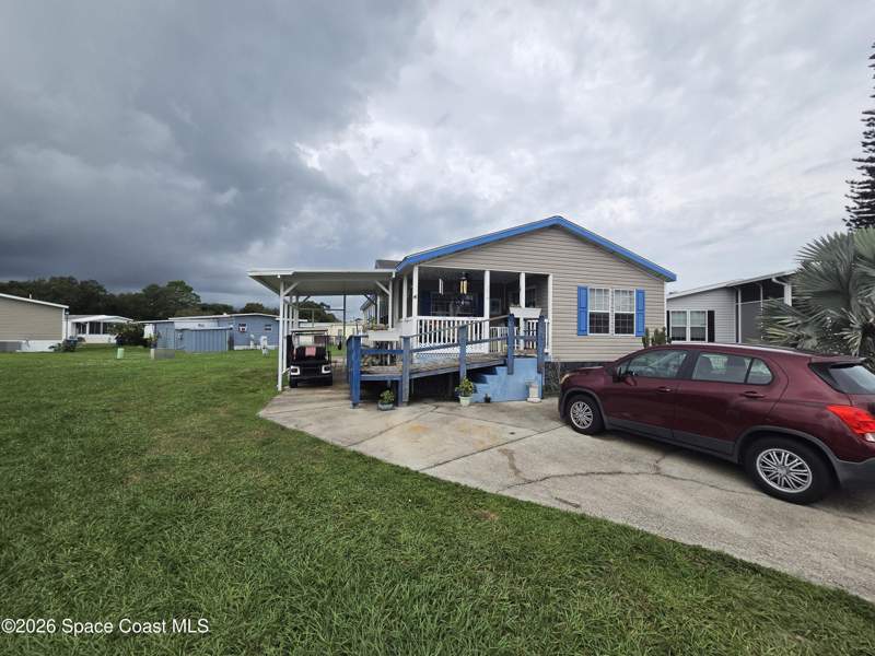 3 bedroom Manufactured Home at 274 Charm Court, Port Malabar Holiday Park Unit 1 1st Replat, Palm Bay — photo 2