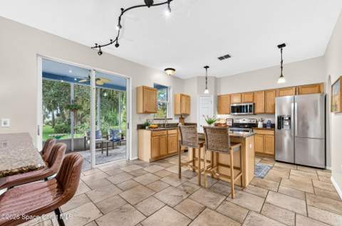 2040 Brookshire Circle, West Melbourne FL - photo 13 of 54