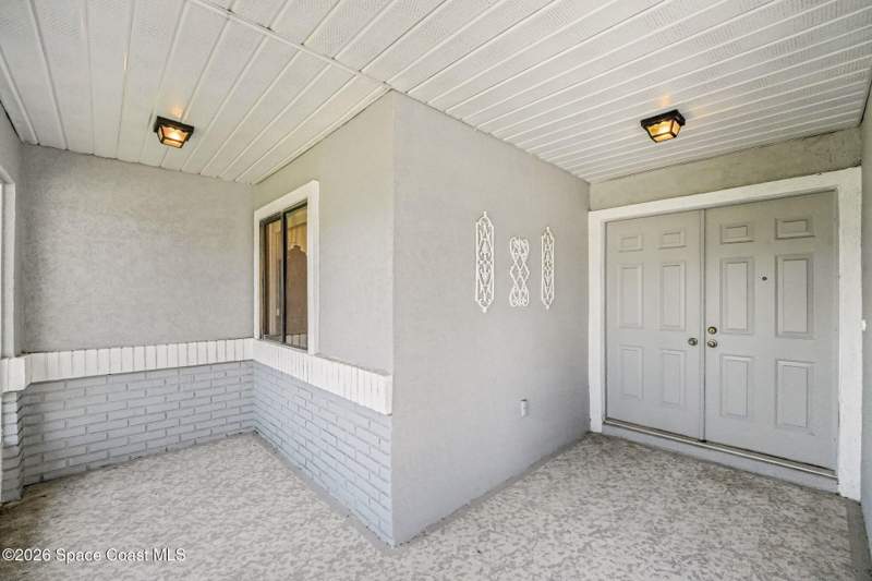 4 bedroom Single Family Residence at 1360 Pilgrim Avenue, Indian River Colony Club Pud Phase 1 Unit 2, Melbourne — photo 4