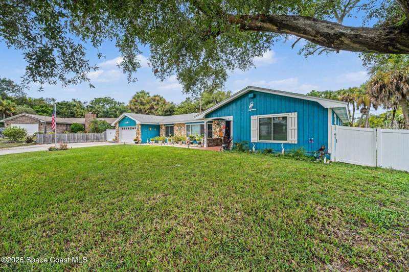 4 bedroom Single Family Residence at 126 Briarwood Lane, Briarwood Manor, Cocoa — photo 3