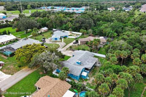 126 Briarwood Lane, Cocoa FL - photo 9 of 39