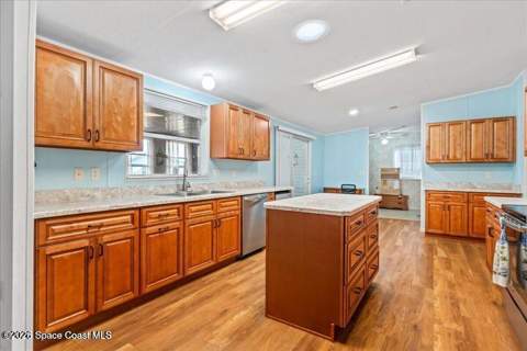 7628 Boxelder Road, Micco FL - photo 10 of 29