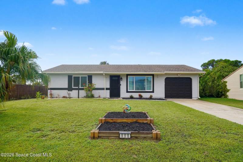2 bedroom Single Family Residence at 966 Cotorro Road, Port Malabar Unit 11, Palm Bay — photo 2