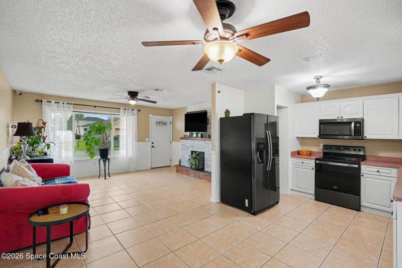 2 bedroom Single Family Residence at 966 Cotorro Road, Port Malabar Unit 11, Palm Bay — photo 5