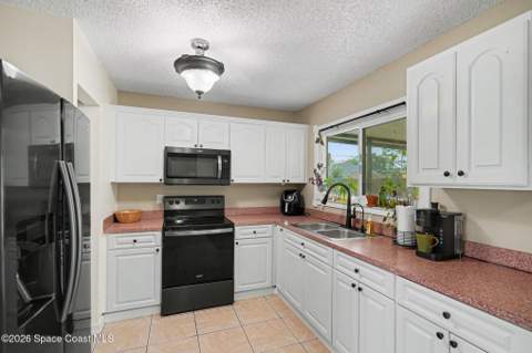 966 Cotorro Road, Palm Bay FL - photo 6 of 15